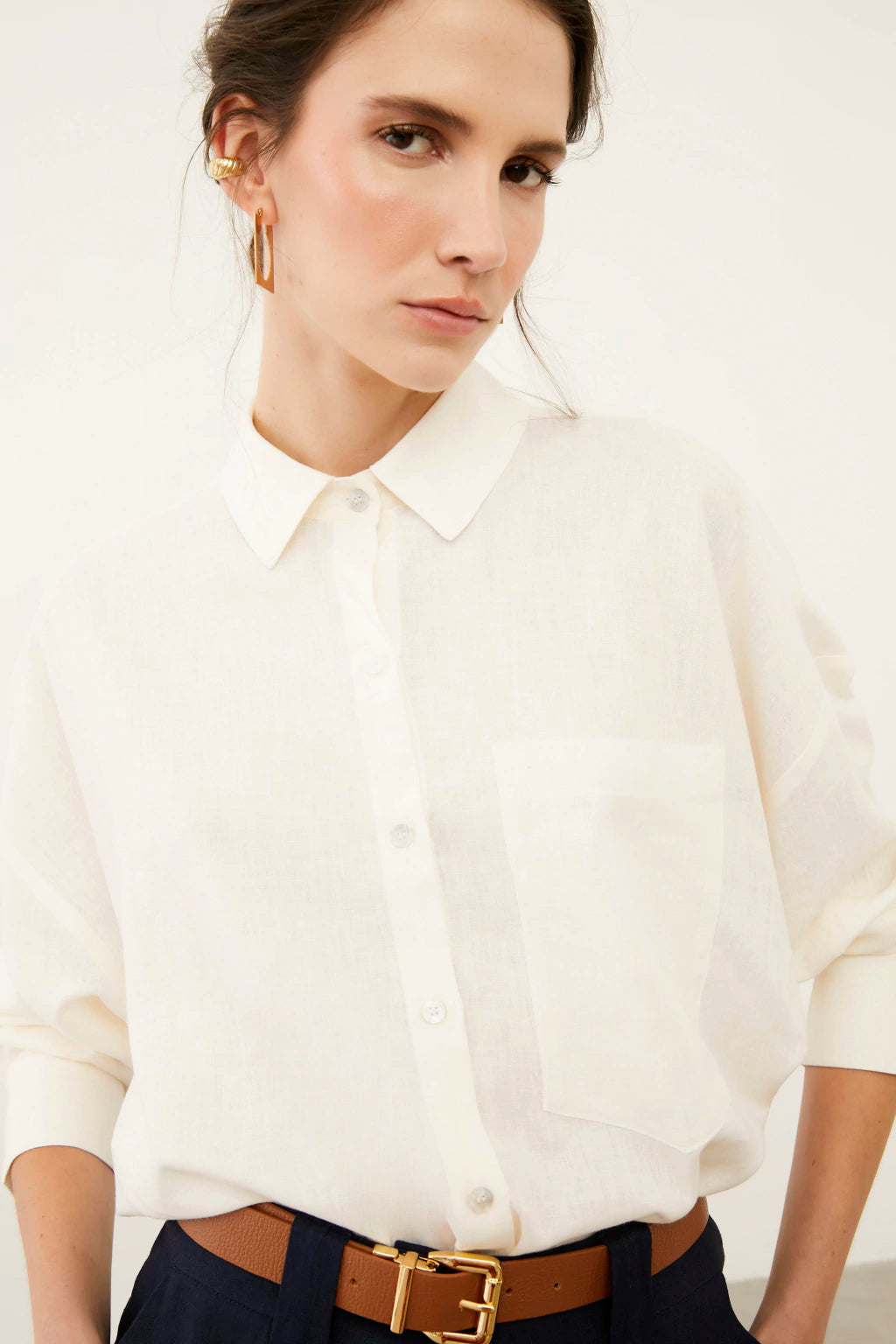 CLM Laura Visco Linen Off Shirt