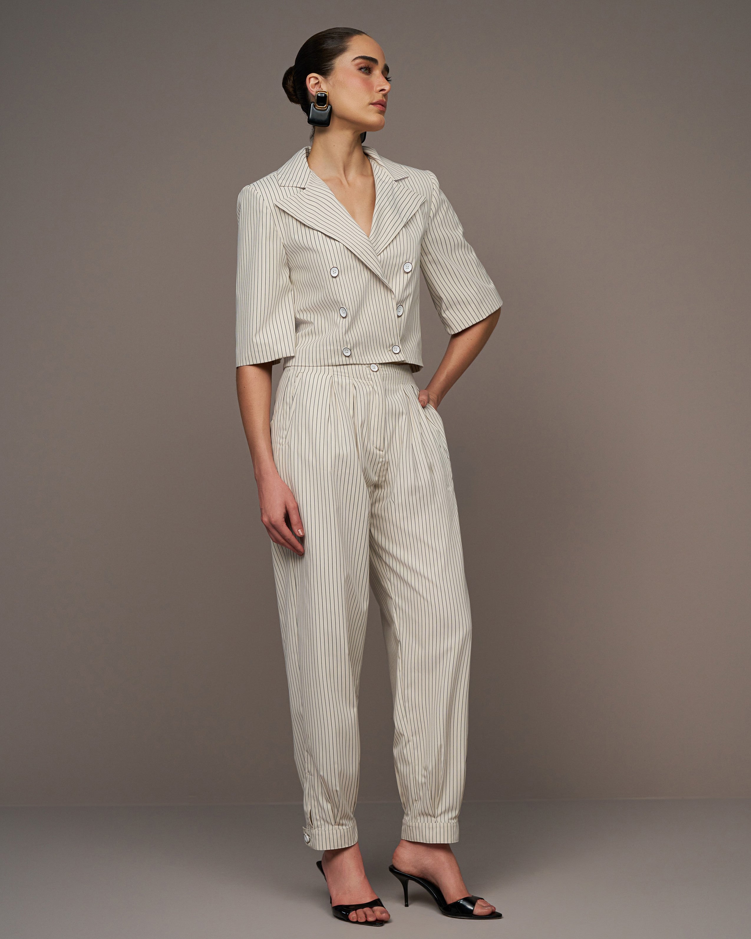 ANF Chalk lines Jogger Set