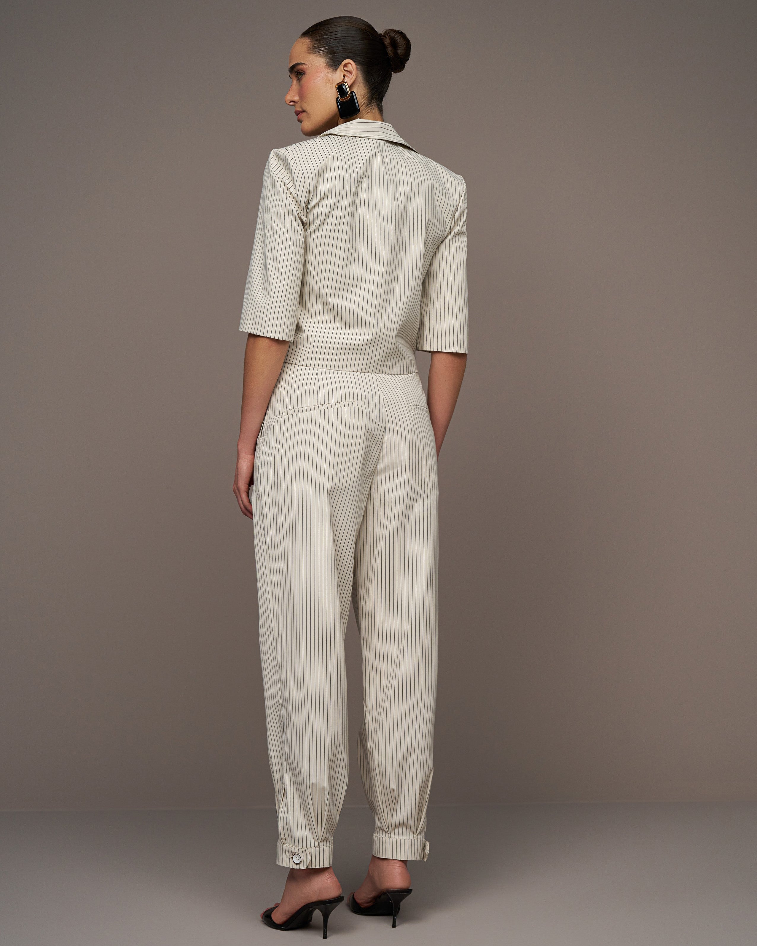 ANF Chalk lines Jogger Set