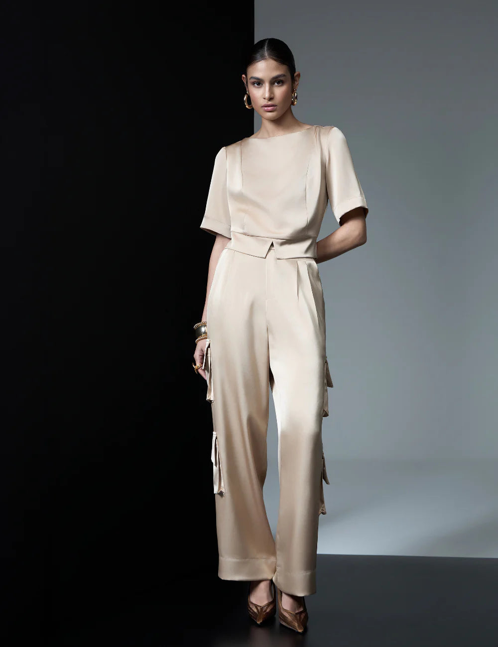 STRSS Champagne Satin Modern Set