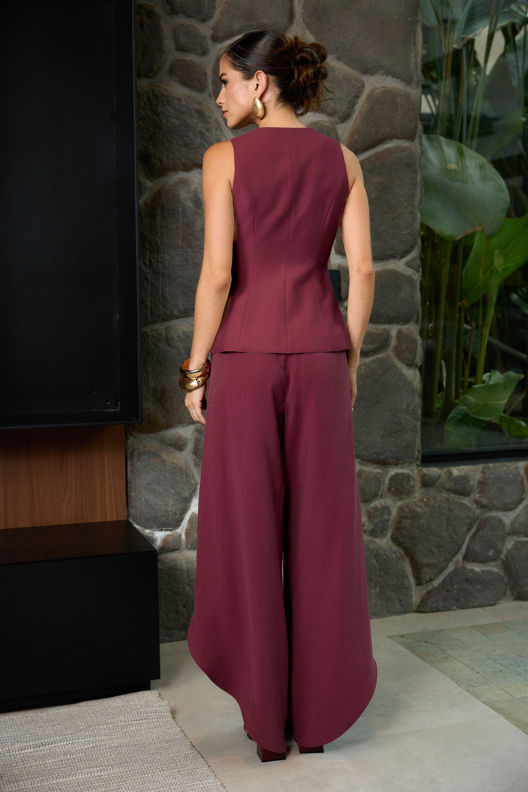 UC Asymmetric Cut out Modern Trousers Wine