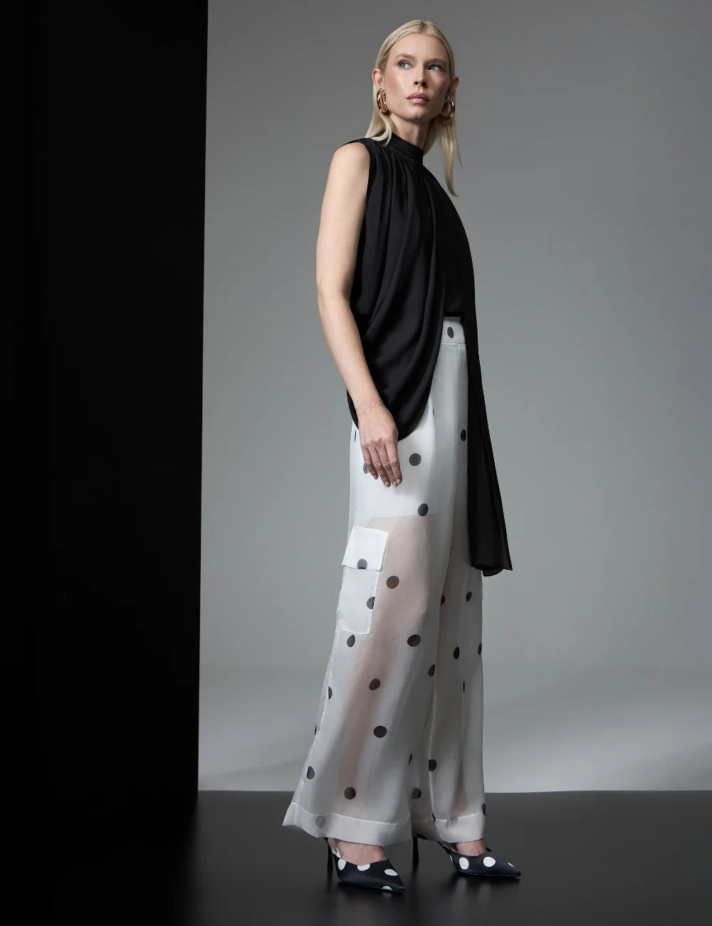 STRSS Sleeveless Cape Blouse