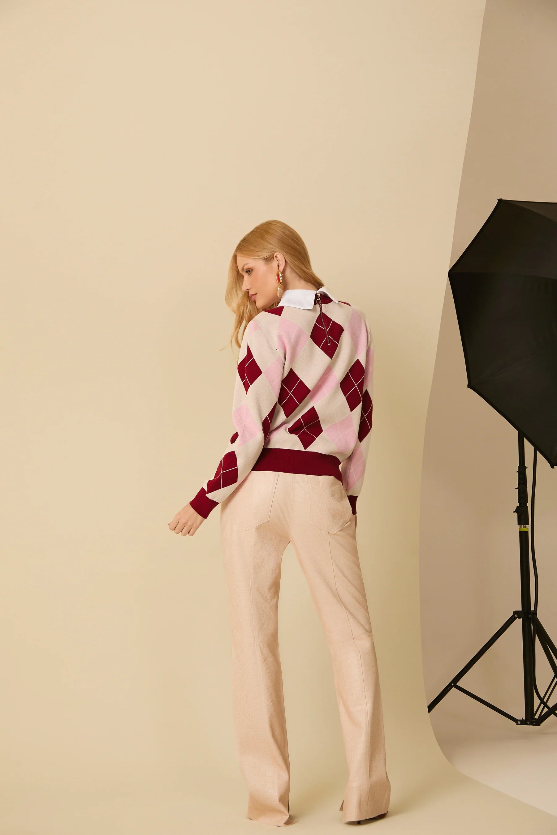 ANF Checkered Knit Blouse