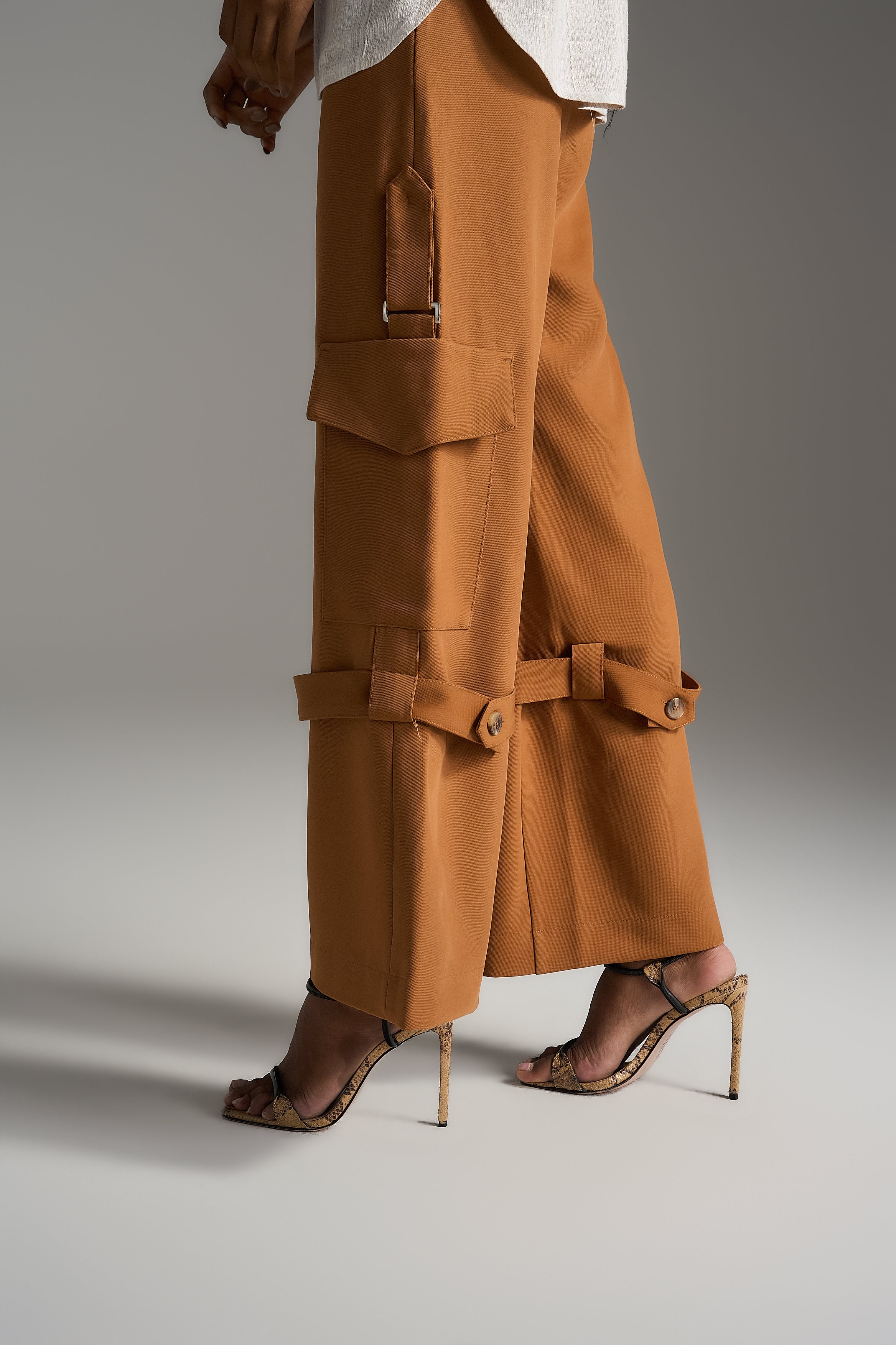 SKU Cinnamon Modern Pants